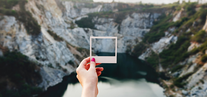 بررسی رابطه سیاست پولی و اعتبار تجاری در شرکت های فرا بورس